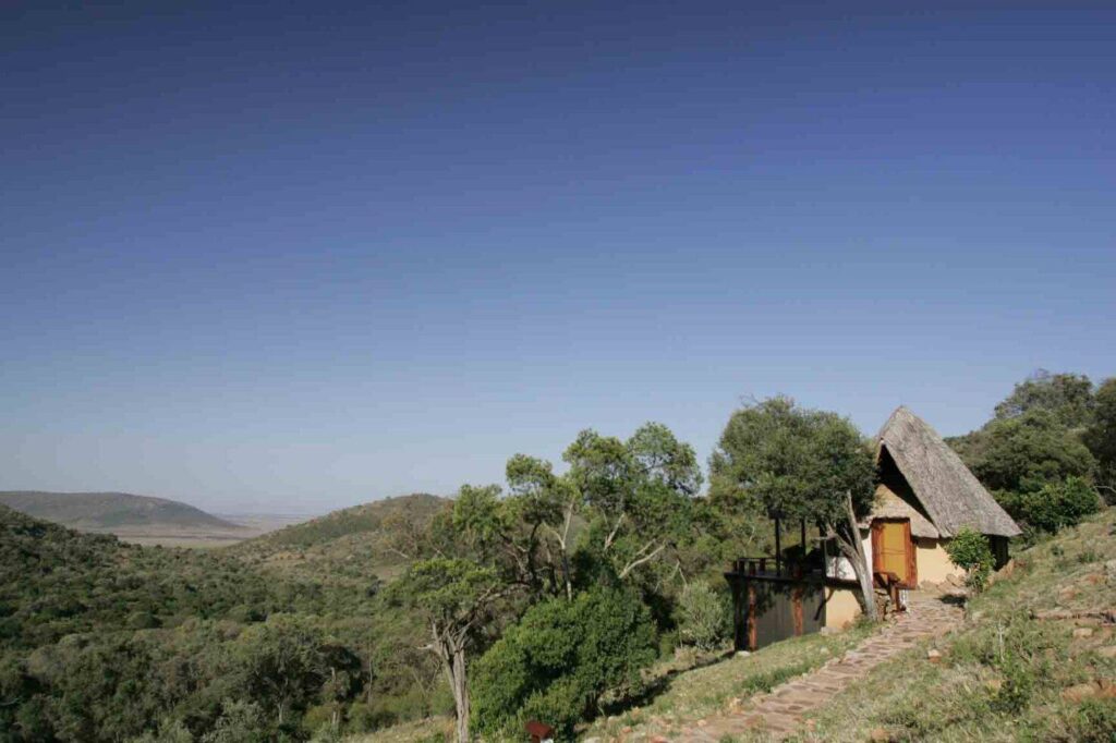 Cottage-in-the-valley-at-Saruni-Mara-e1686206453890