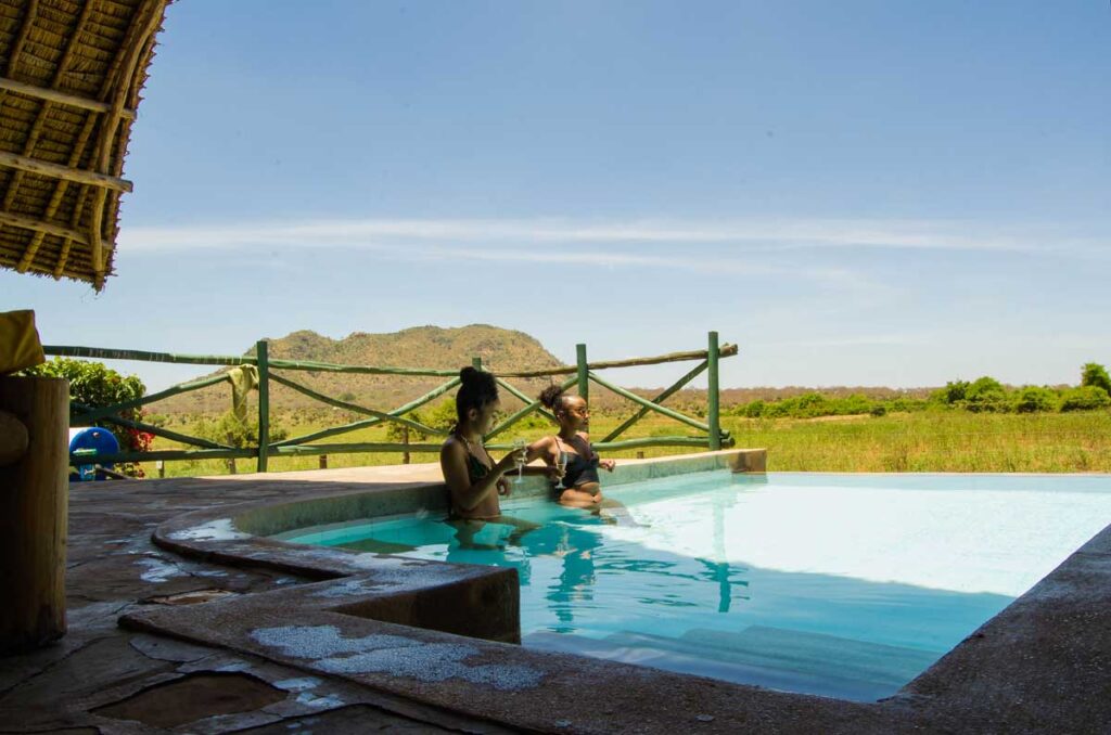 Manyatta-Camp-Tsavo-Plunge-Pool